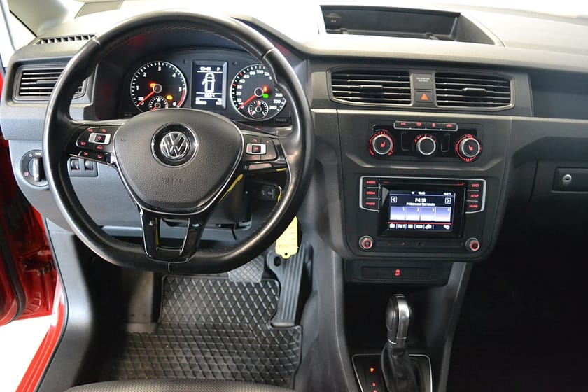 Bild 5 av Volkswagen Caddy Van 2,0TDi 102hk DSG Drag Värmare Backkamera V-Hjul