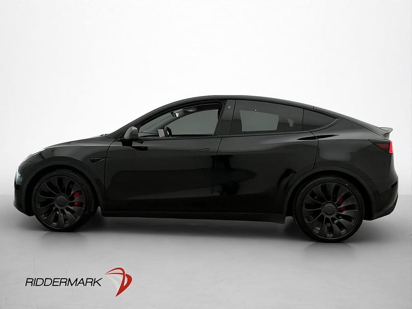 Bild 5 av Tesla Model Y Performance AWD Svensksåld Panorama MOMS