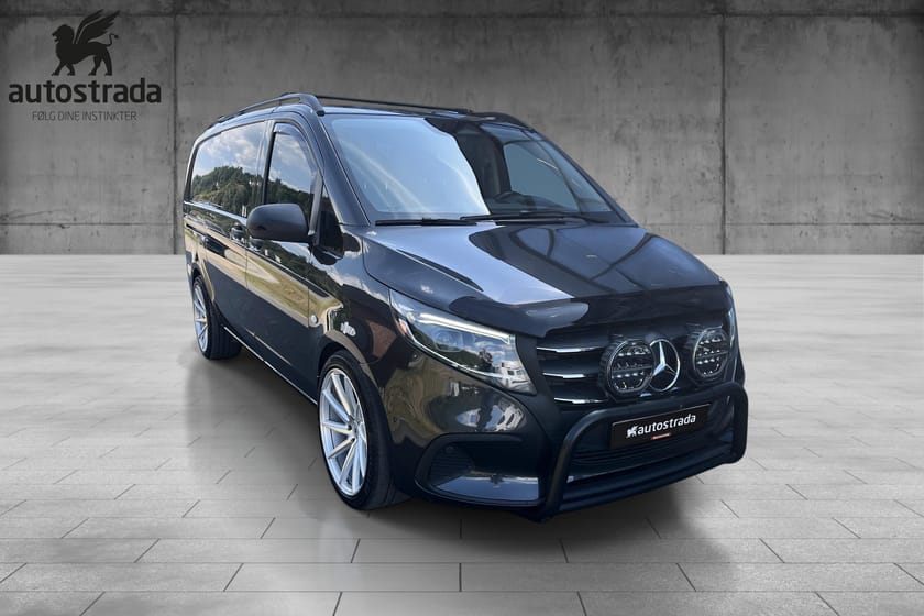 Bilde 3 av Mercedes-Benz Vito 119 CDI 4x4 3.0t Hengerfeste,webasto,ekstralys ++++