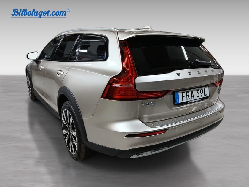 Bild 3 av Volvo V60 Cross Country B4 AWD Diesel Plus