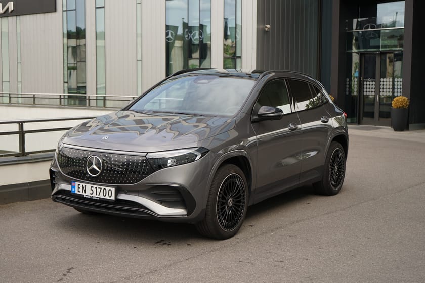 Bilde 1 av Mercedes-Benz EQA 300 4MATIC 4 Matic AMG spesielt velutstyrt