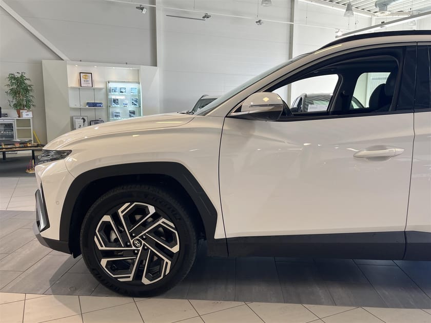 Bild 3 av Hyundai Tucson PHEV 4WD 1.6T Advanced M-Tech Pano HUD Krell Bussines Edition AWD 252hk