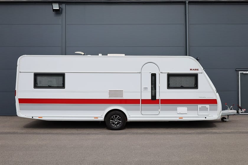 Bild 2 av Kabe Trailer Royal 630 GLE KS B2 *Långbäddar* uttagen 2022