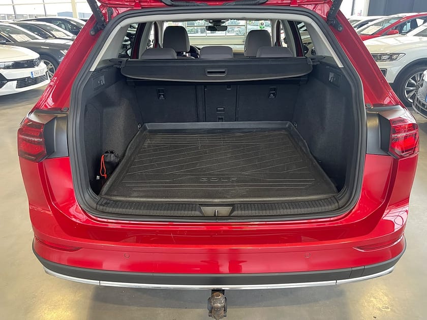 Bild 5 av Volkswagen Golf Alltrack 2.0 TDI SCR 4Motion | Drag | Värmare | Moms