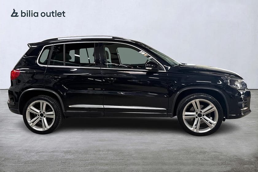 Bild 3 av Volkswagen Tiguan 1.4 TSI 4Motion R-Line 160hk Drag Backkamera