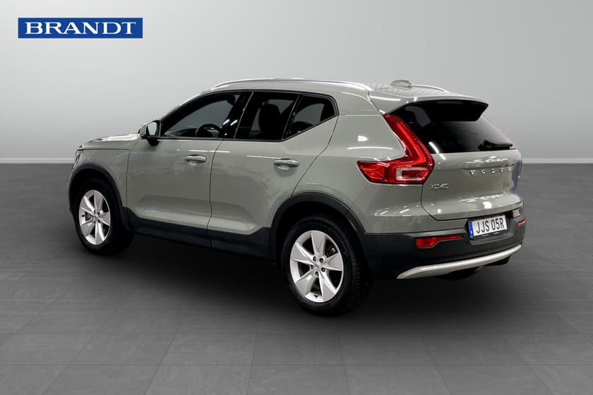 Bild 2 av Volvo XC40 B4 FWD Bensin Core SE II