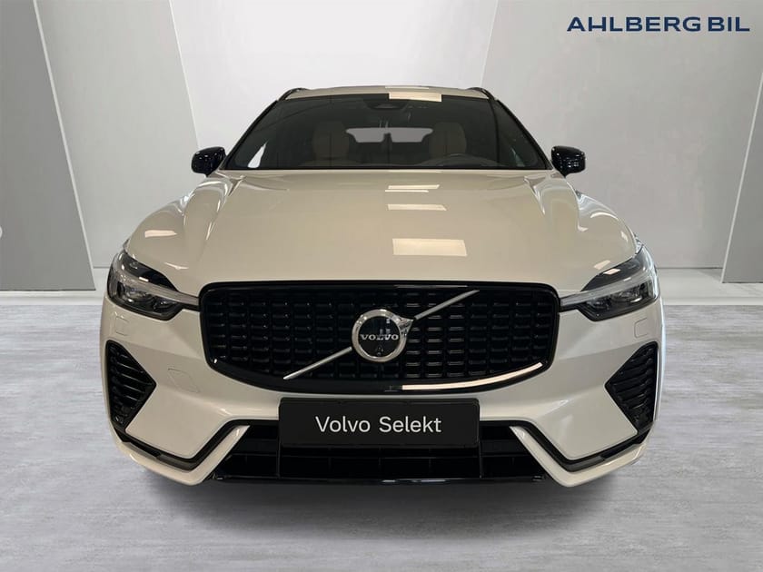Bild 5 av Volvo XC60 T6 Plus Dark Nordic Edition Dragkrok Halvautomatisk, Headup, HK, 360 Kamera, 21TUM, Läder Vent