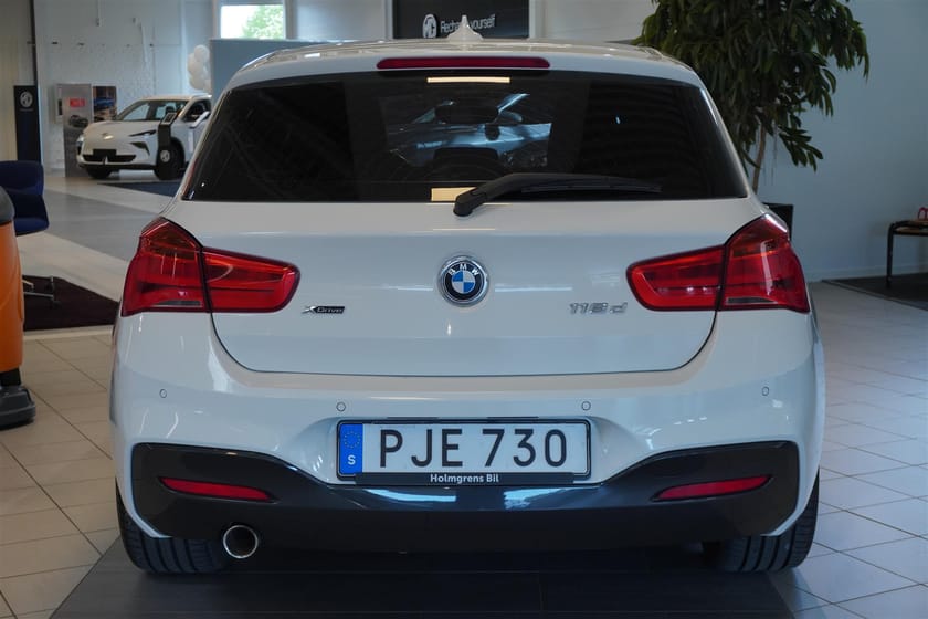 Bild 5 av BMW 118d xDrive 5d M-Sport LED PDC