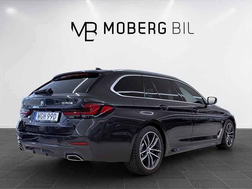 Bild 5 av BMW 530e xDrive Touring 292hk Helg på Moberg! M Sport HUD 360 MOMS Navi Drag