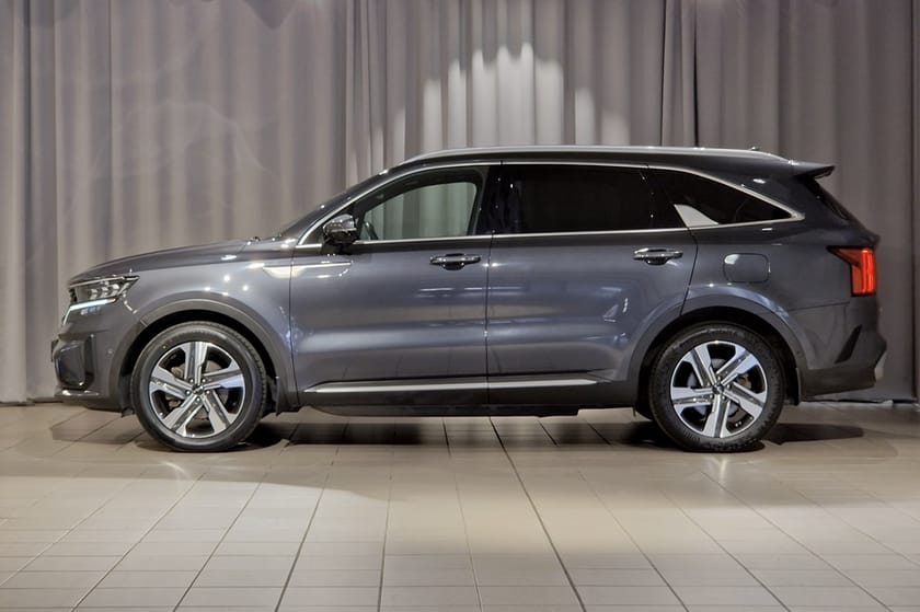 Bild 2 av Kia Sorento PHEV / 265 HK / *7-sitsig / Panorama / BOSE