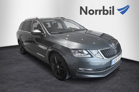 Škoda Octavia Kombi Combi Style 115hk  DSG, Drag, Värmare