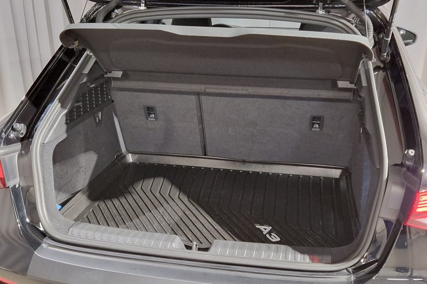 Bild 5 av Audi A3 Sportback 35 TFSI Proline 150 hk 6-växlad