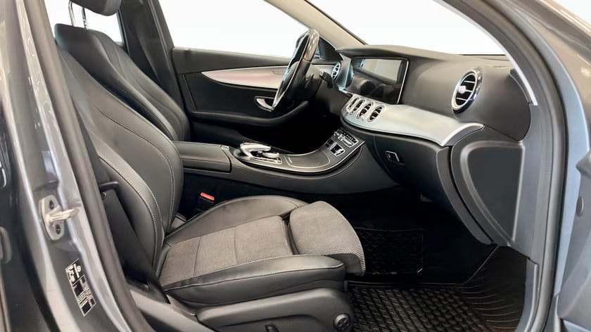 Bild 3 av Mercedes-Benz E 200 T d Fleet 9G-Tronic, 160hk, |Backk|Dragkrok|Navi
