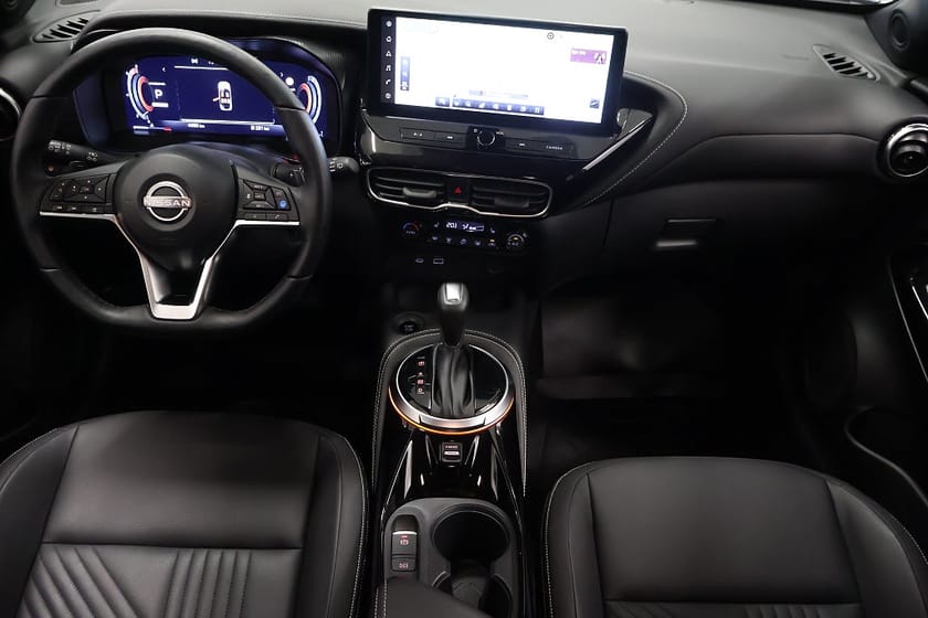 Bild 5 av Nissan Juke 1.0 DIG-T DCT Tekna / BOSE / 360° / MOMS / DEMO