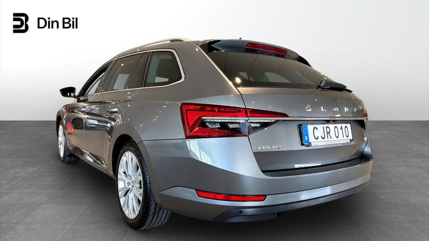 Bild 3 av Škoda Superb iV Kombi Style TSI 218 DSG (Laddhybrid)