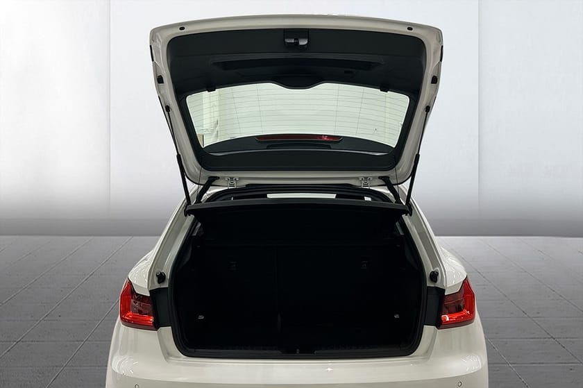 Bild 5 av Audi A1 Sportback 30 TFSI Aut Proline Cockpit P-Sens MOMS 116hk