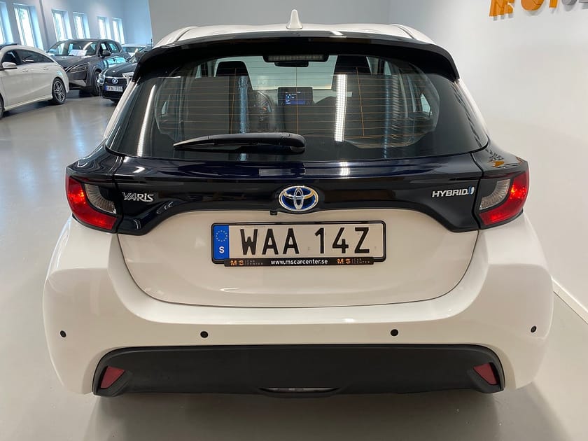 Bild 5 av Toyota Yaris Hybrid CVT Active Euro 6 B-kamera Moms