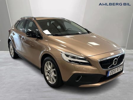 Volvo V40 Cross Country D2 Business Adv Summum, Dragkrok, Adaptiv farthållare, Parkeringskamera bak, BLIS, LED, Förarstol elmanövrerad, Keyless
