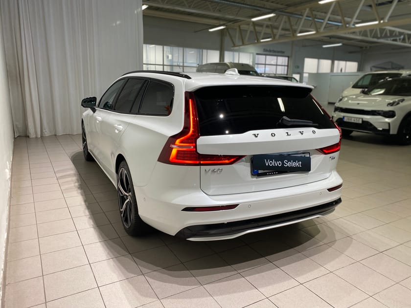 Bild 5 av Volvo V60 T6 Plus Dark Nordic Edition