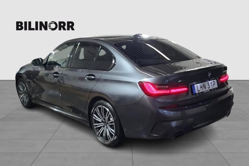 Bild 3 av BMW 330e xDrive Sedan