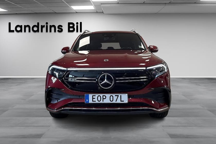 Bild 2 av Mercedes-Benz EQB 300 4MATIC / AMG Line / MOMS