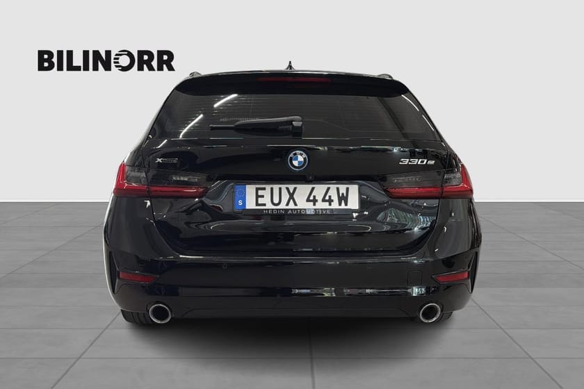 Bild 3 av BMW 330e xDrive Touring Sport line, Vhjul