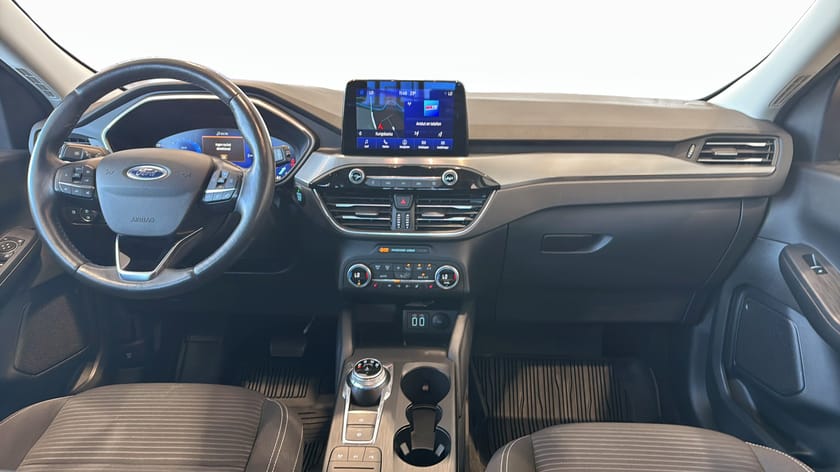 Bild 4 av Ford Kuga Plug-In Hybrid Titanium 2.5 225HK Vinterpaket Carplay