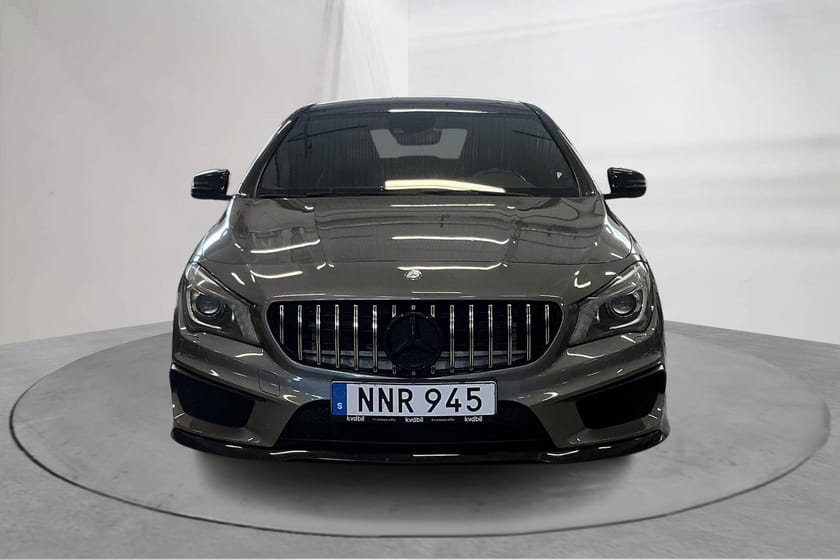 Bild 5 av Mercedes-Benz CLA 45 AMG 4MATIC