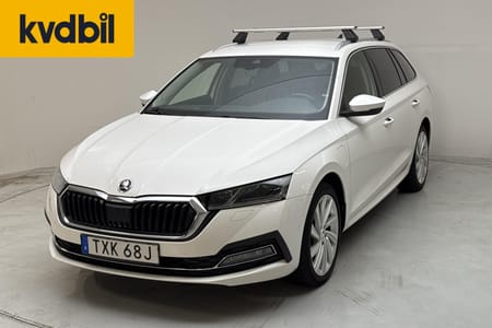 Škoda Octavia Kombi iV 1.4 PHEV Combi (204hk) Kamera Drag