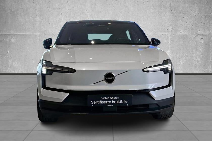 Bilde 2 av Volvo EX30 Twin Motor Performance M Plus