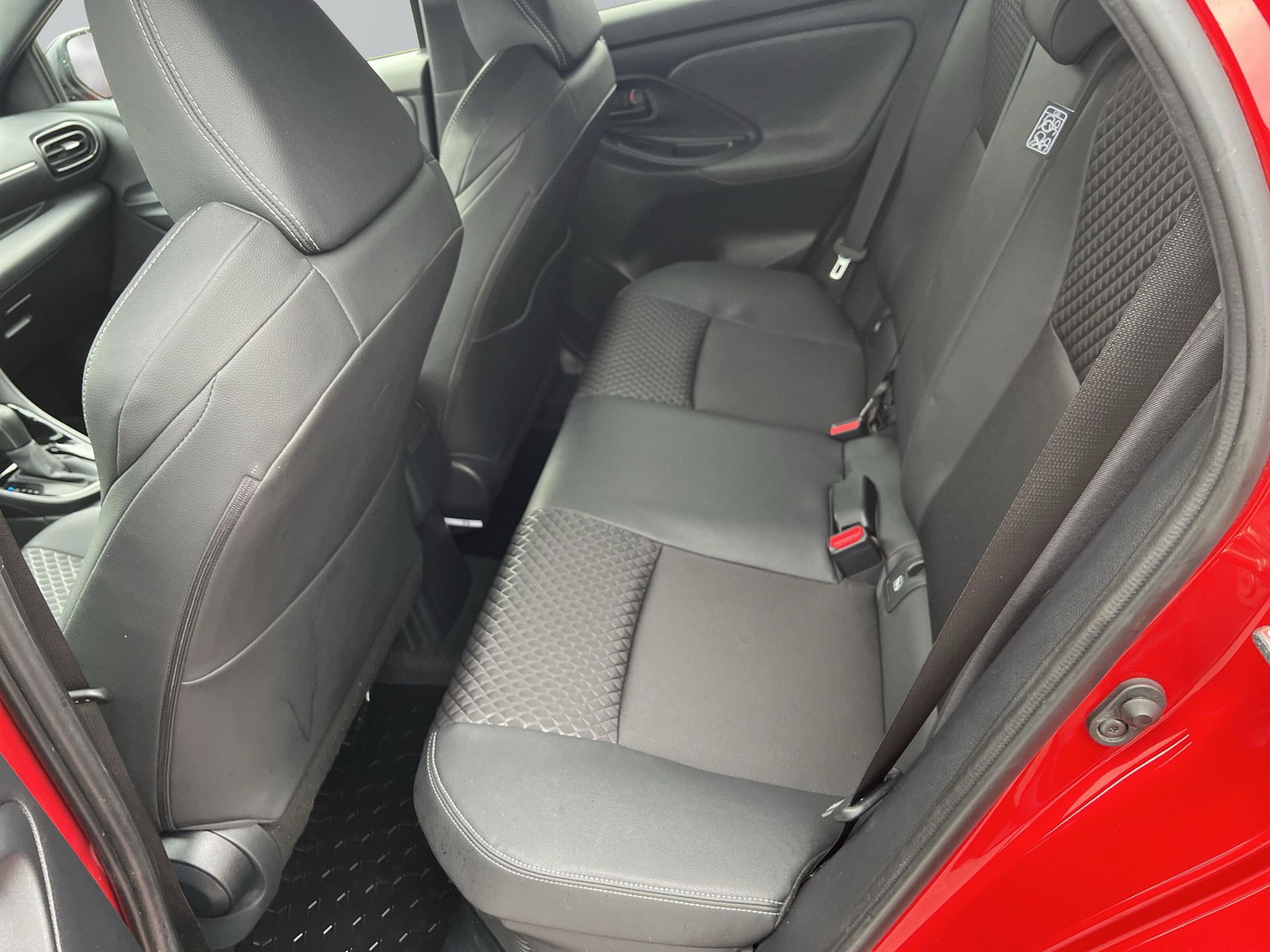 Toyota Yaris 2022, bild 7/10