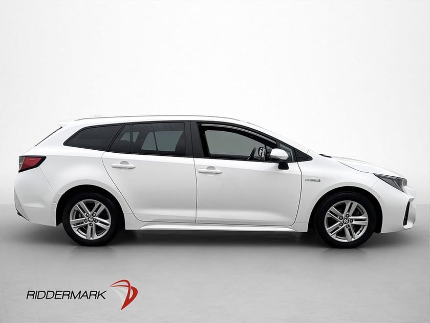 Bild 5 av Suzuki Swace Hybrid Inclusive Värmare Kamera Drag Rattvärme