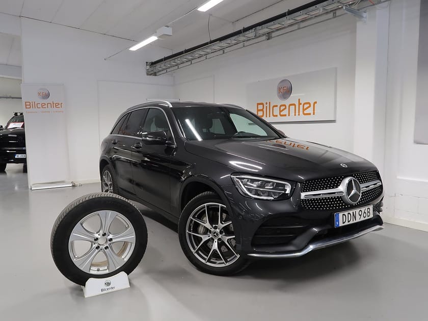 Bild 1 av Mercedes-Benz GLC 300 de 4MATIC AMG LineV-däck ingår-Aut-drag-Värma-Navi