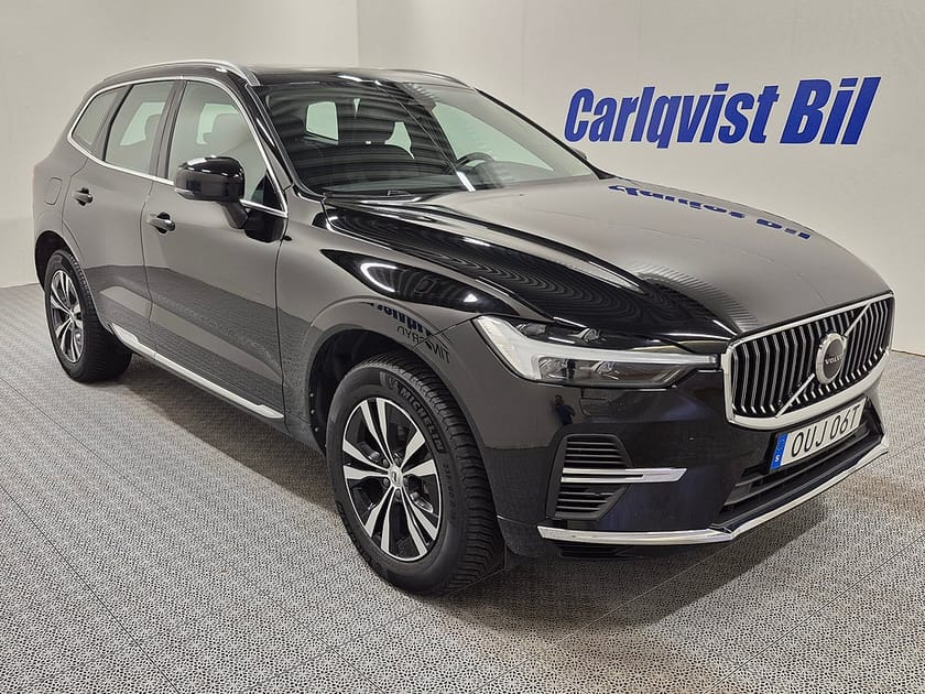 Bild 3 av Volvo XC60 T6 Recharge Core Bright plug in AWD 350HK 4x4 Panorama
