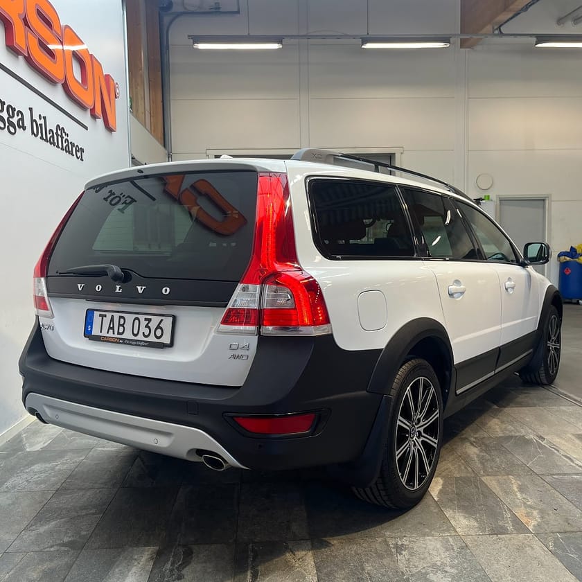 Bild 4 av Volvo XC70 D4 AWD Dynamic Edition Glastaklucka Navi Värmare