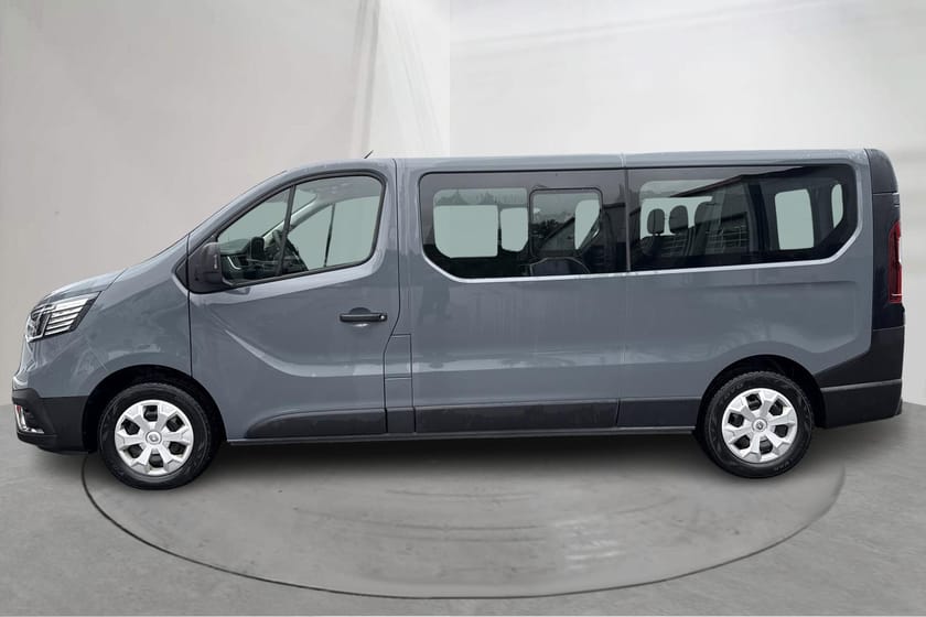 Bild 2 av Renault Trafic Passenger L2 2.0 dCi 150hk 9-sits Dragkrok LED