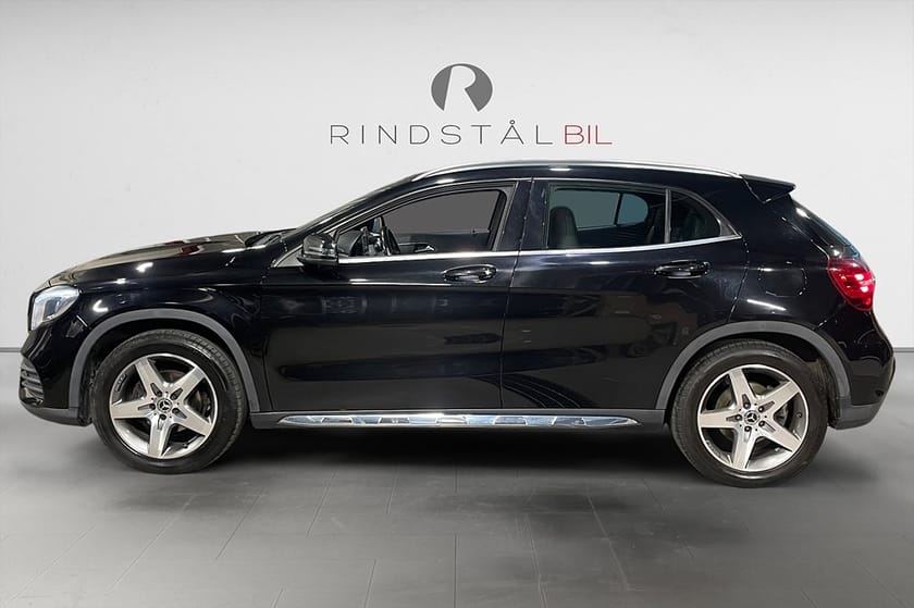 Bild 4 av Mercedes-Benz GLA 200 156 HK AUT AMG-LINE SE EDITION DRAG 18"