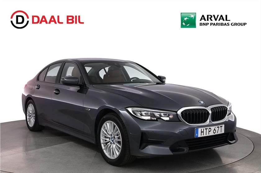 Bild 3 av BMW 330e xDrive Sedan 12 kWh 292HK PRIVAT/FÖRETAGSLEASING