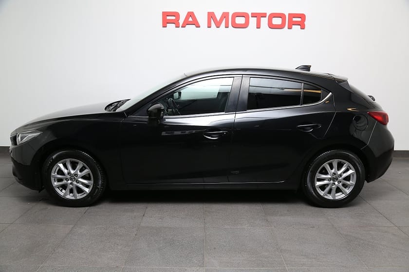 Bild 3 av Mazda 3 Sport 2,0 SKYACTIV-G 120hk Aut 5D Navi P-sensorer