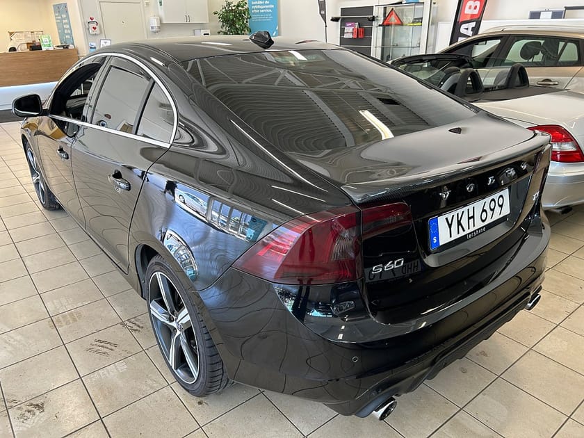 Bild 4 av Volvo S60 T3 R-Design Euro 6