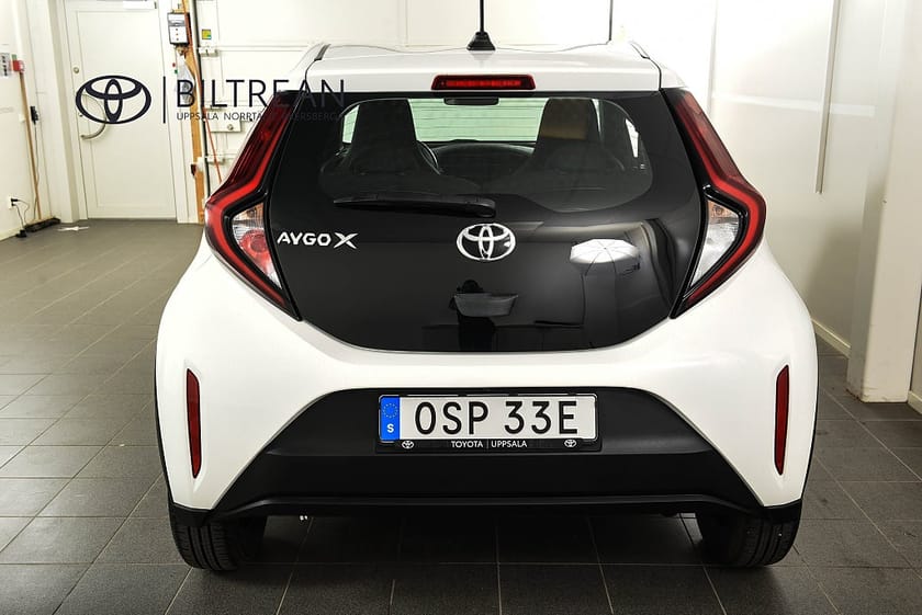 Bild 4 av Toyota Aygo X 1.0 VVT-i Backkamera Android Auto/Apple Carplay