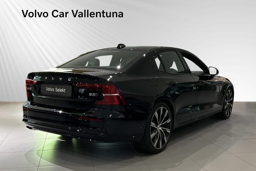 Bild 5 av Volvo S60 B5 AWD Bensin Plus Dark