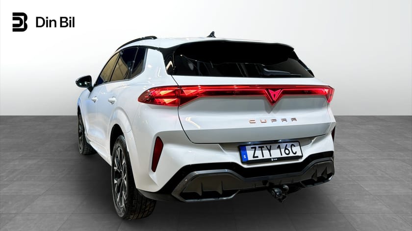 Bild 3 av CUPRA Terramar eTSI150 DSG Edge Drag/P-värmare