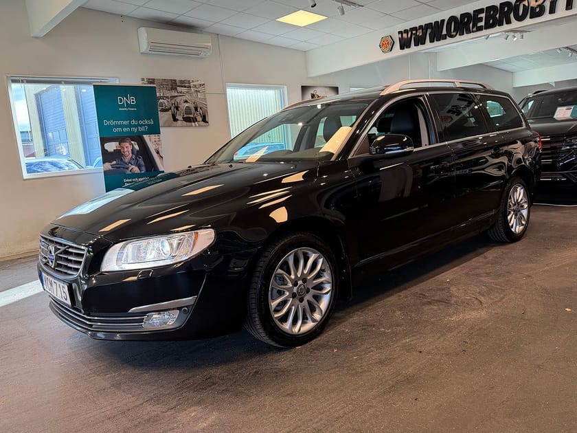 Bild 2 av Volvo V70 D4 Geartronic Classic Summum Drag Värmare Taklucka Gps