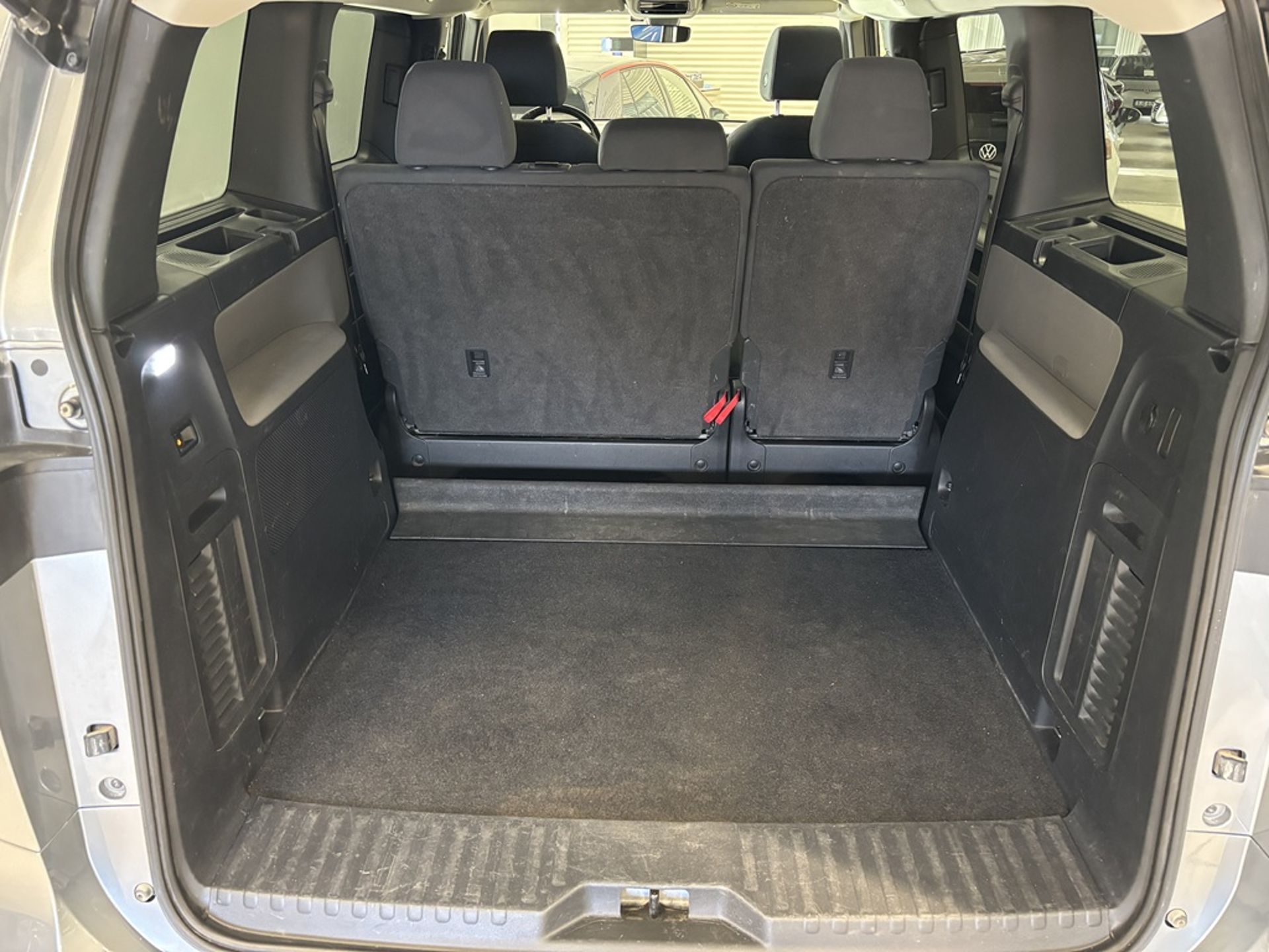 Volkswagen ID. Buzz 82 kWh 2023, bild 6/10