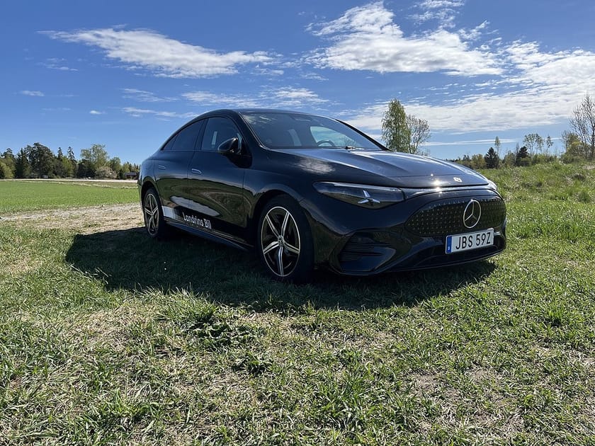 Bild 2 av Mercedes-Benz CLA 350 4MATIC AMG-line