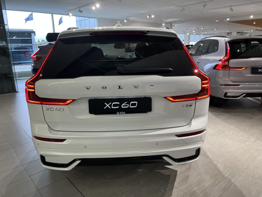Bild 4 av Volvo XC60 T6 Plus Dark Nordic Edition