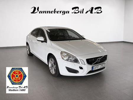 Volvo S60 (Demo Bil) D5 Geartronic Summum Taklucka/GPS/Euro 5