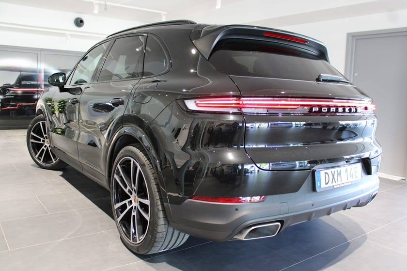 Bild 2 av Porsche Cayenne E-Hybrid 