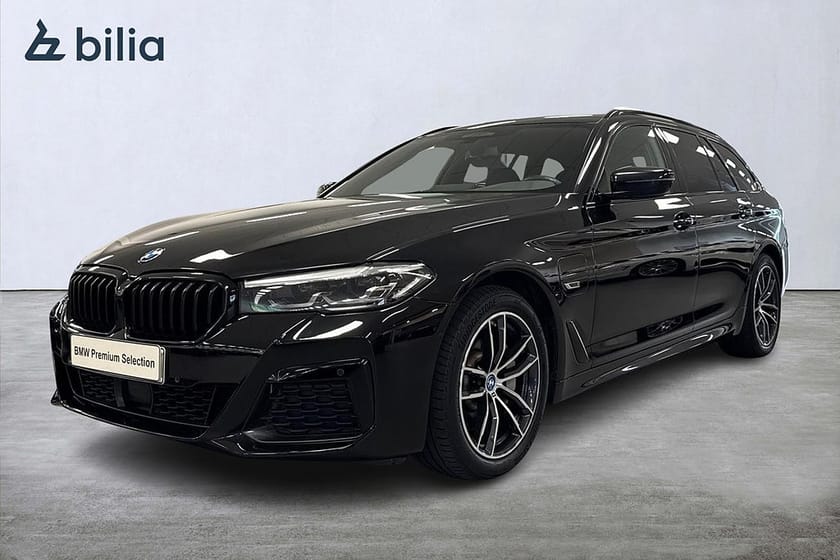 Bild 1 av BMW 530e xDrive Touring M-sport | Drag | HiFi | Backkamera